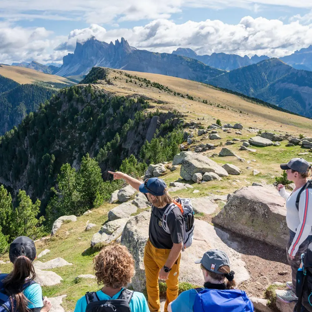 Guided Hiking Dolomites - Luxury Tours