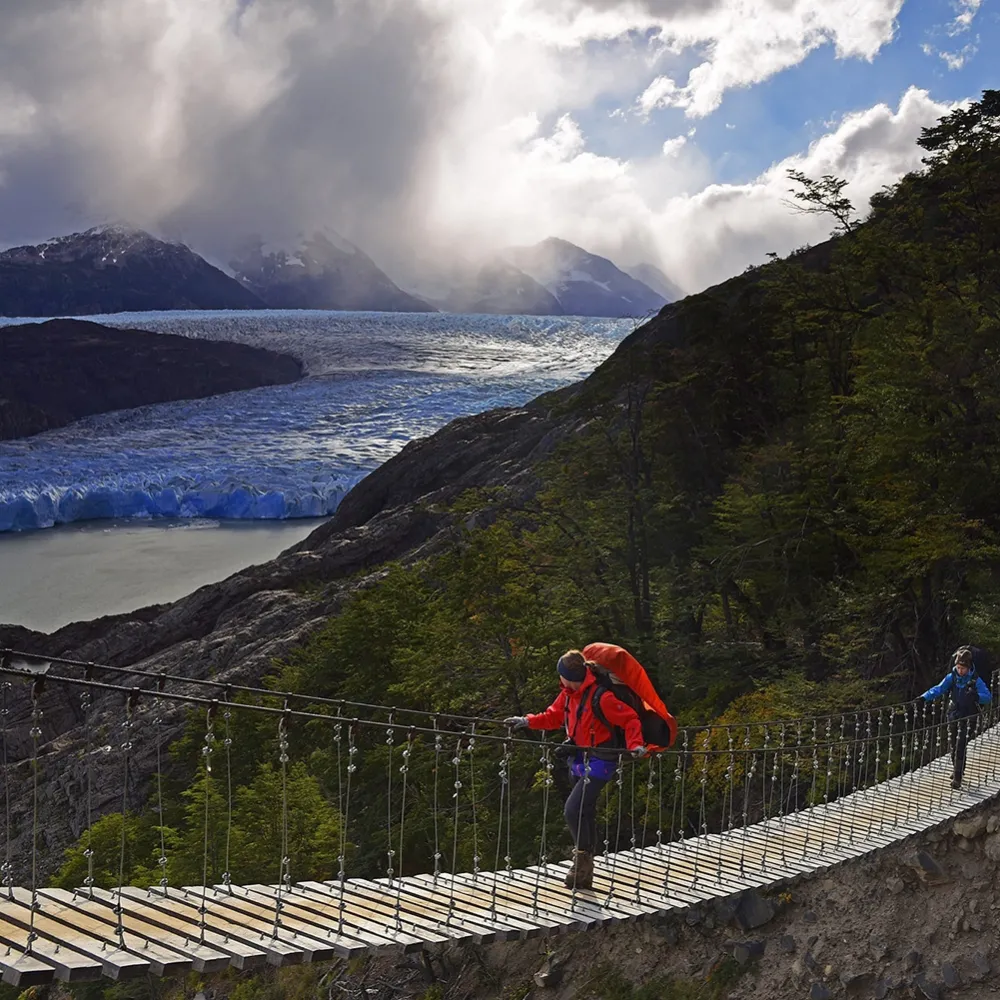 Guided Hiking in Patagonia & Torres Del Paine