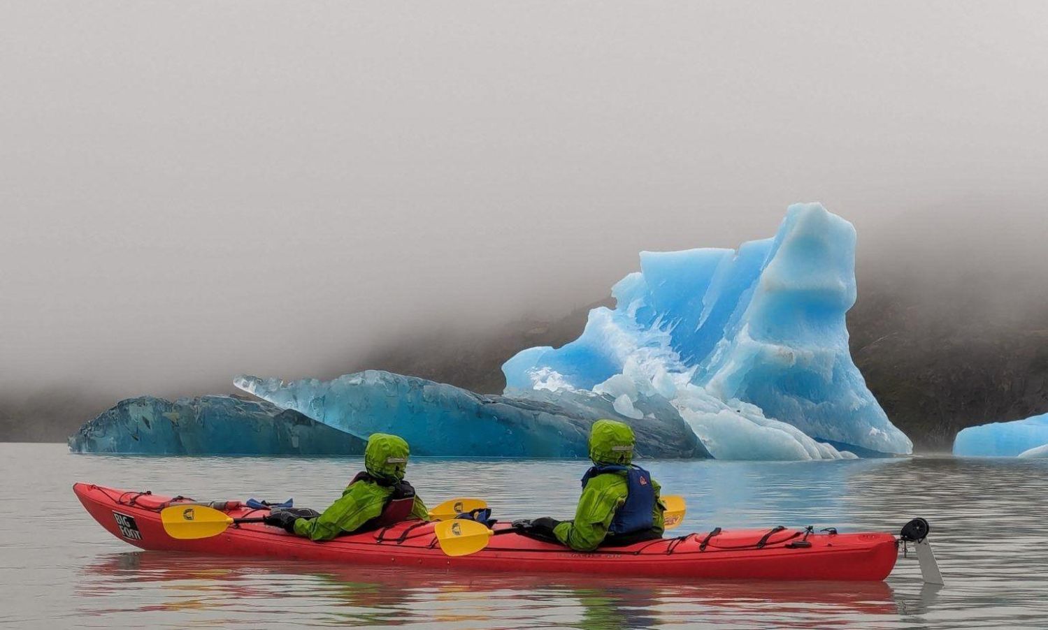 Guided hiking and kayaking in Patagonia